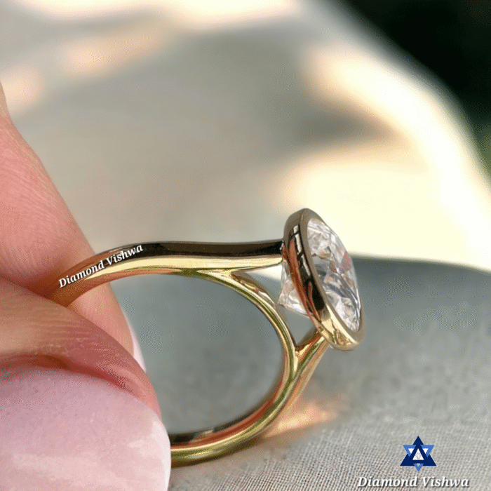 2.5Ct Oval Cut Moissanite Solitaire Engagement Ring Antique Bezel Setting in 14k Yellow Gold - Image 4
