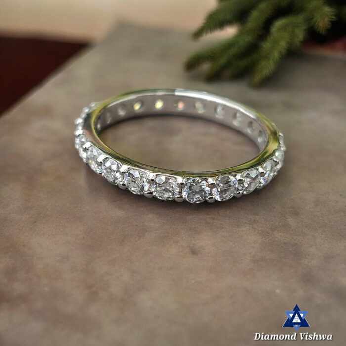 2.5mm 1.39 Carat Colorless Lab Grown Diamond Full Eternity Wedding Band Ring in 14K Gold - Image 3