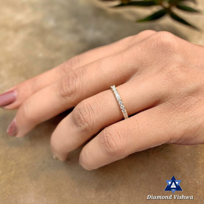 1.7mm Colorless Lab-Grown Diamond Half Eternity Comfort Fit Shared Prong Wedding Anniversary Band in 14K Yellow Gold - Image 7